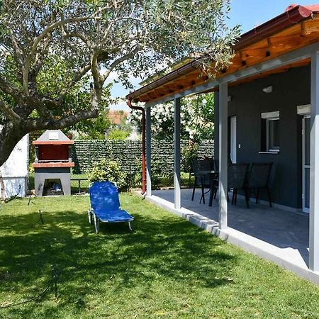 Villa Kostas Chaidefto Luaran gambar