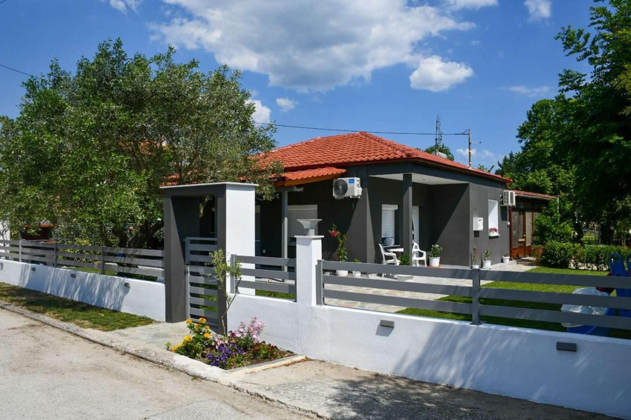 Villa Kostas Chaidefto Luaran gambar
