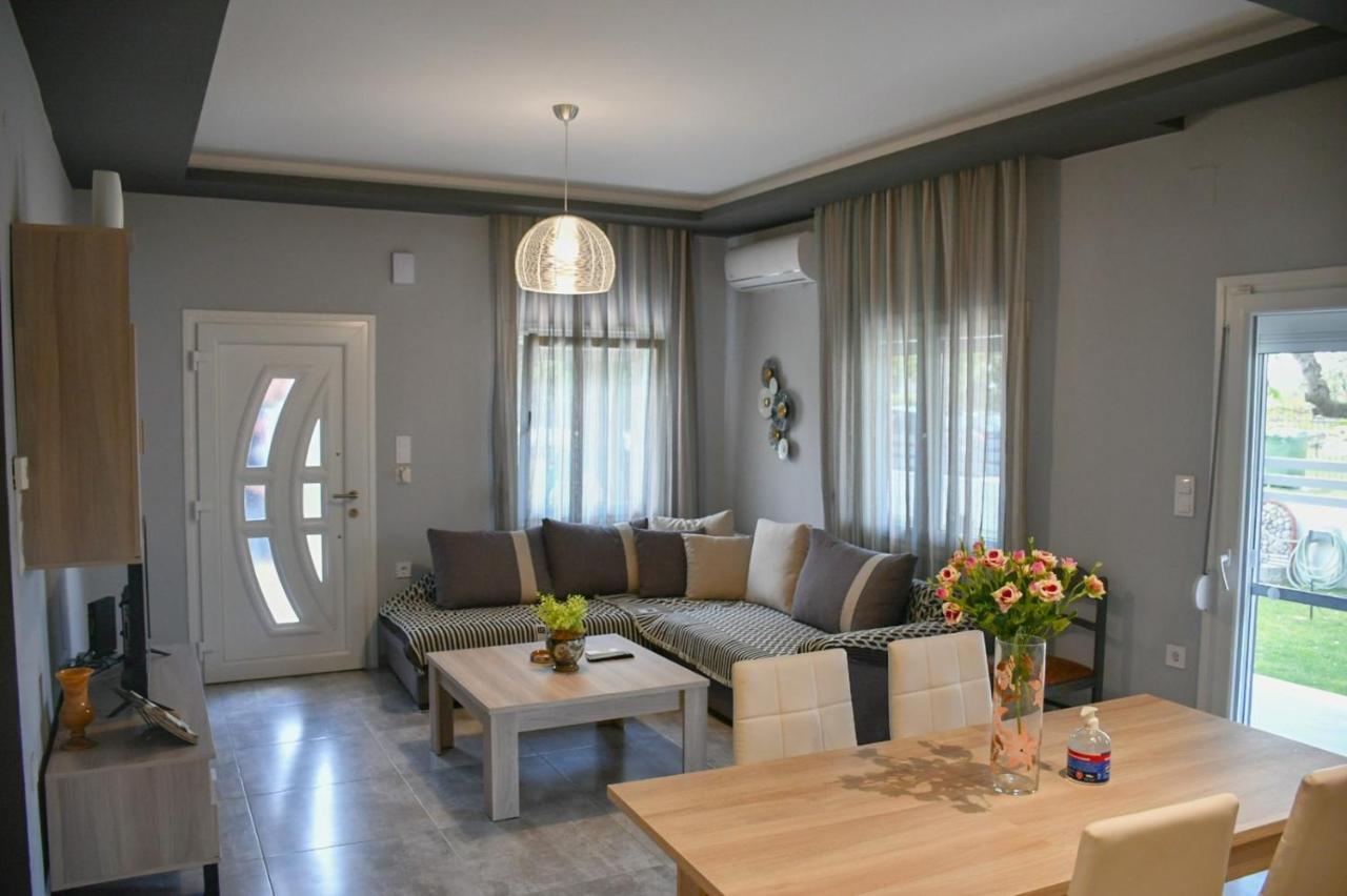 Villa Kostas Chaidefto Luaran gambar